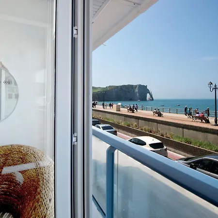 Sea View 2 50m2 *